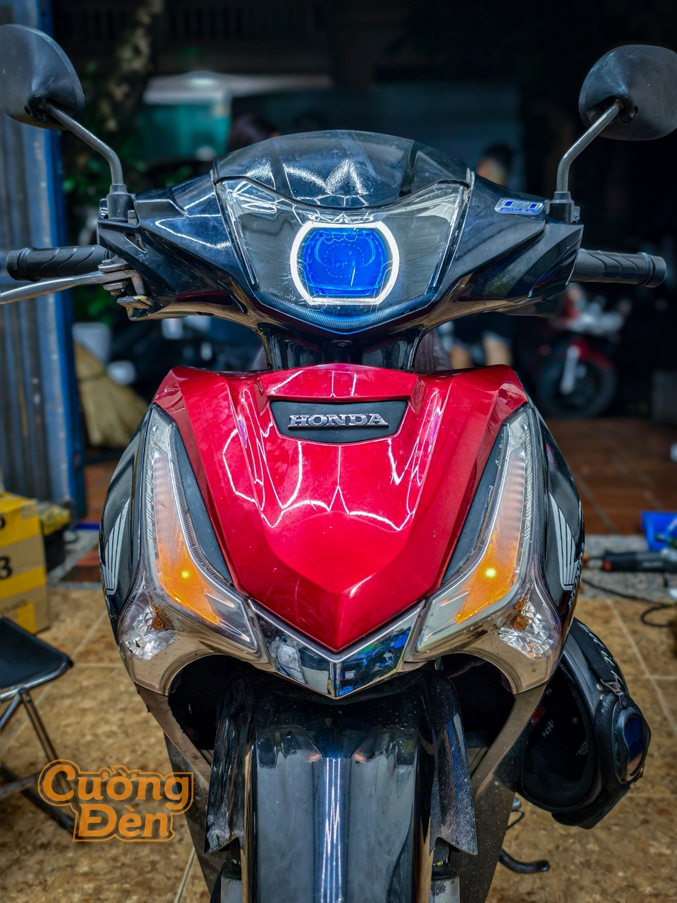 Honda Future 125 Lột Xác: Độ Bi Cầu CB150 Square Siêu Sáng, Mắt Quỷ APP & Bảo Hành 24 Tháng